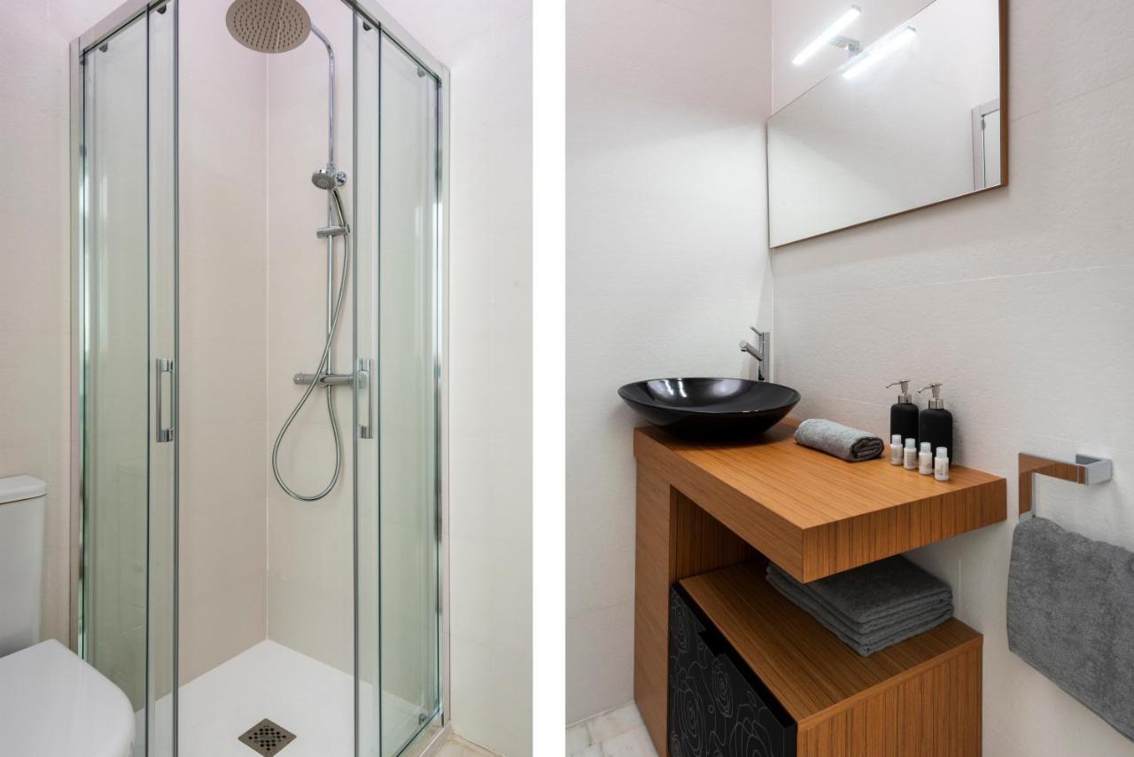 Apartamentos Catedral Севилья Экстерьер фото
